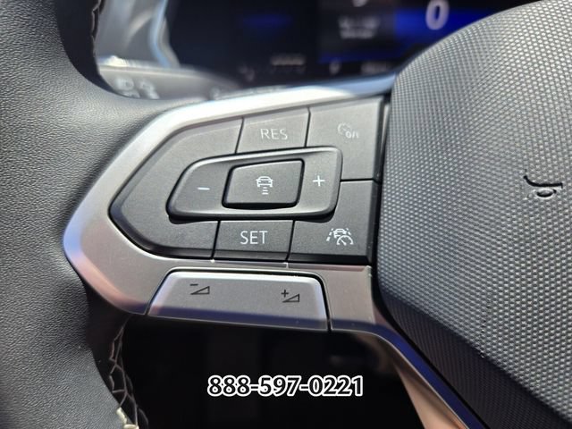Used 2022 Volkswagen Tiguan SE FWD image 28