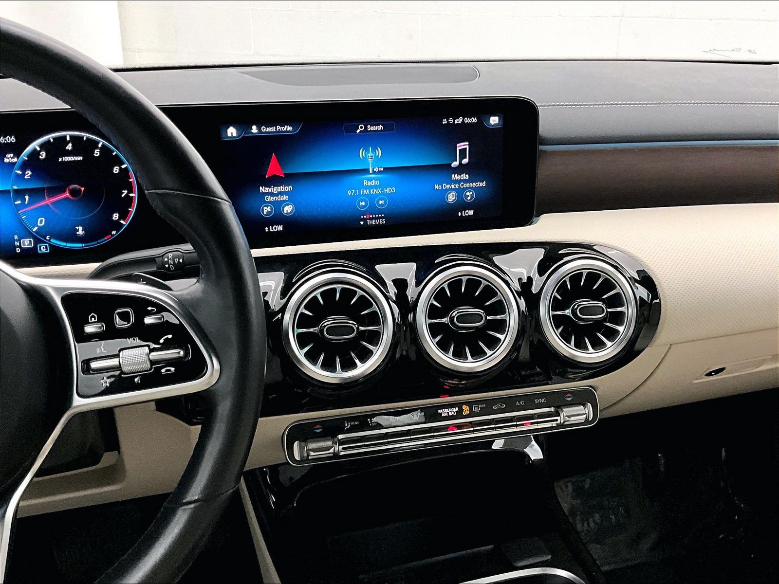 Certified 2023 Mercedes-Benz CLA 250 4MATIC image 5