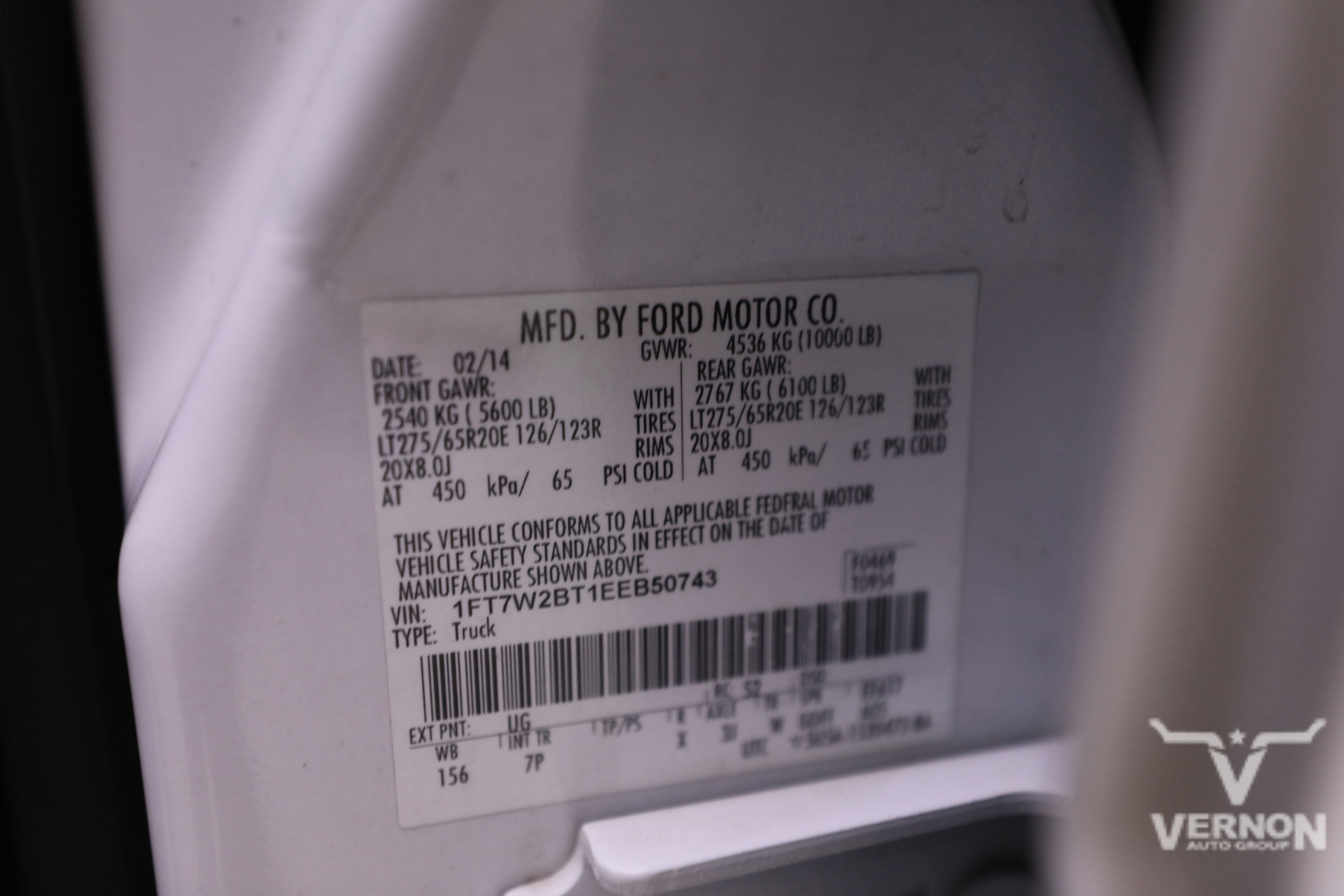 Used 2014 Ford F250 Platinum w/ FX4 Off-Road Package image 43