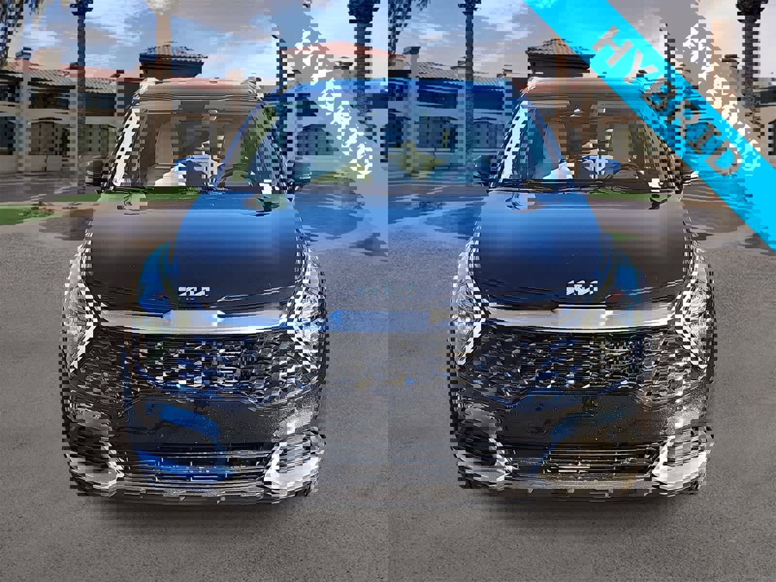 Used 2023 Kia Sportage EX image 3