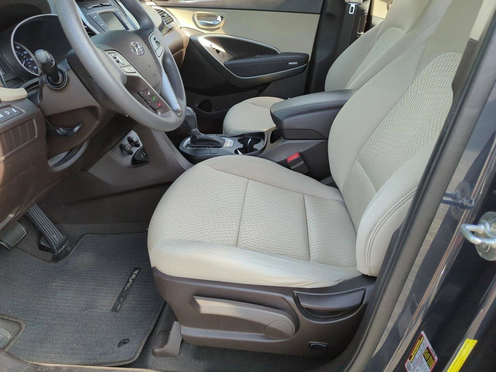 Used 2018 Hyundai Santa Fe Sport FWD image 13