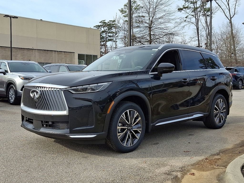 New 2026 INFINITI QX60 Luxe image 2