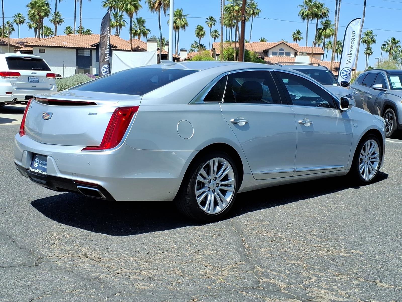 Used 2019 Cadillac XTS Luxury FWD image 7