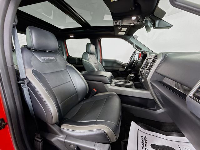 Certified 2018 Ford F150 Raptor w/ Equipment Group 802A Luxury image 30