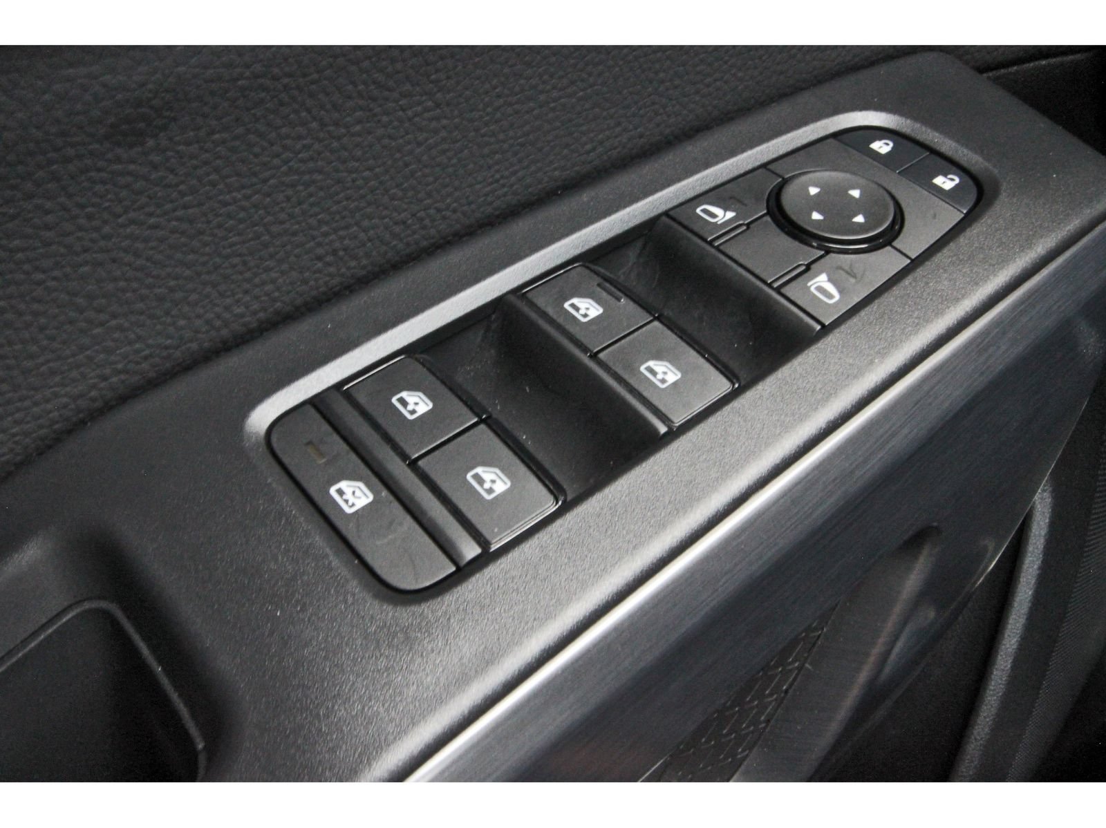 Certified 2025 Nissan Pathfinder Rock Creek AWD/4WD image 24