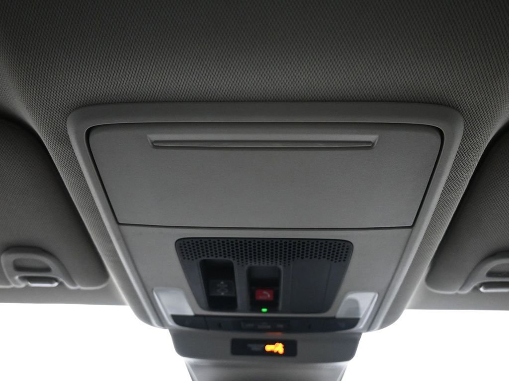 Certified 2023 Honda Accord EX image 17