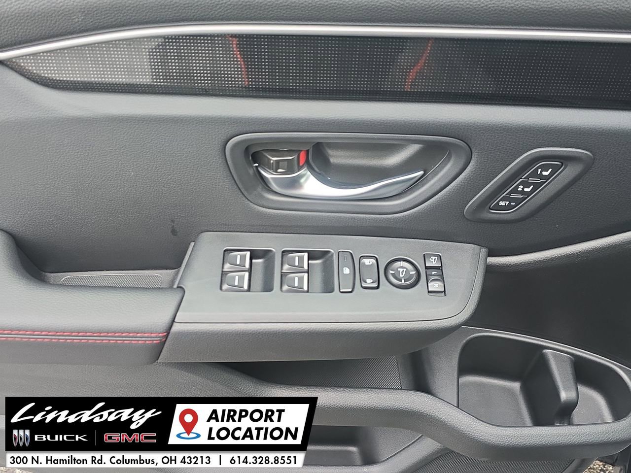 Used 2025 Honda Pilot Black Edition image 24