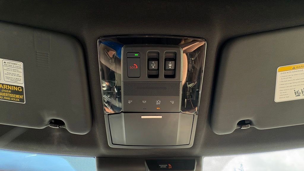 Used 2025 Mitsubishi Outlander SEL FWD image 33