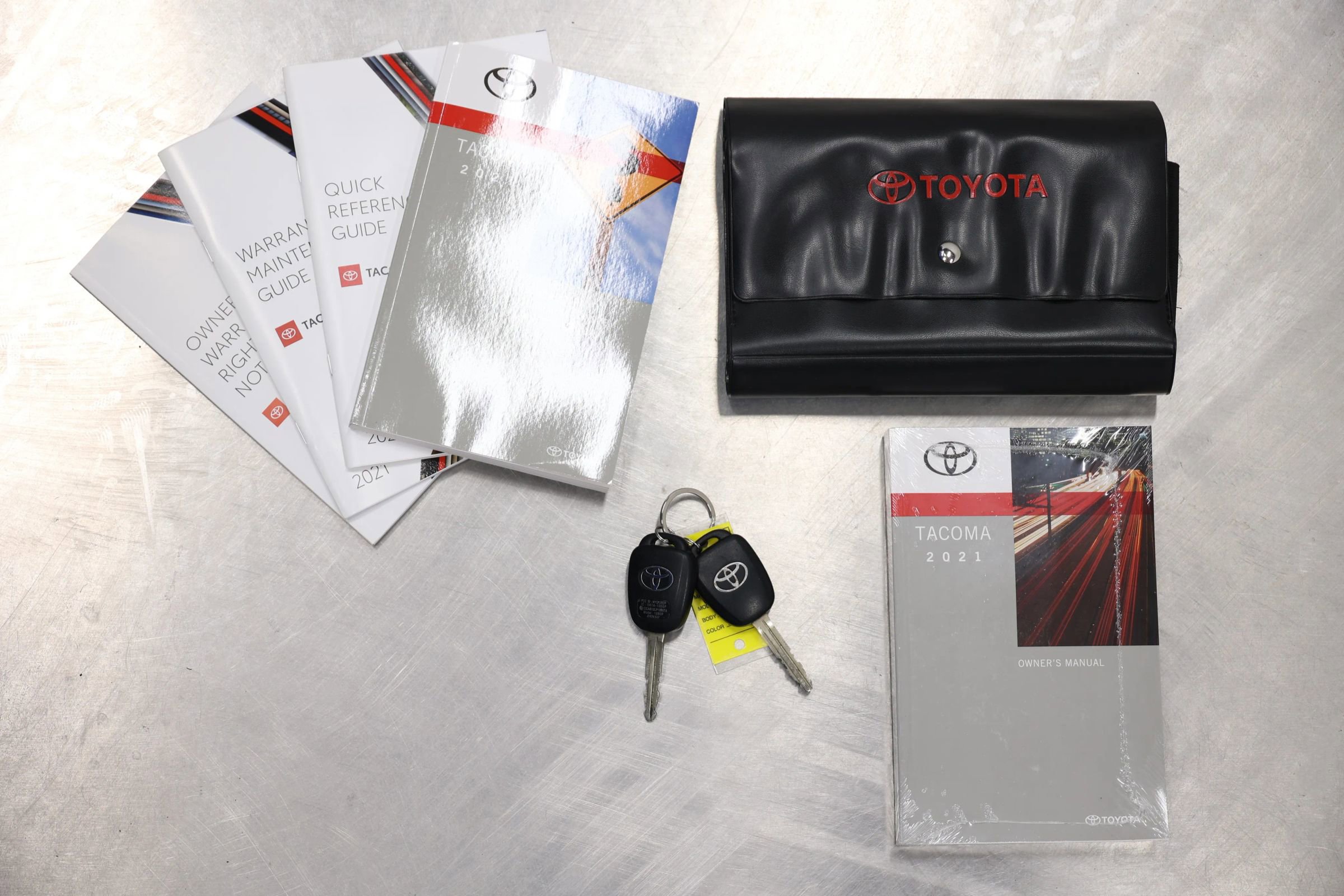 Used 2021 Toyota Tacoma SR5 image 5