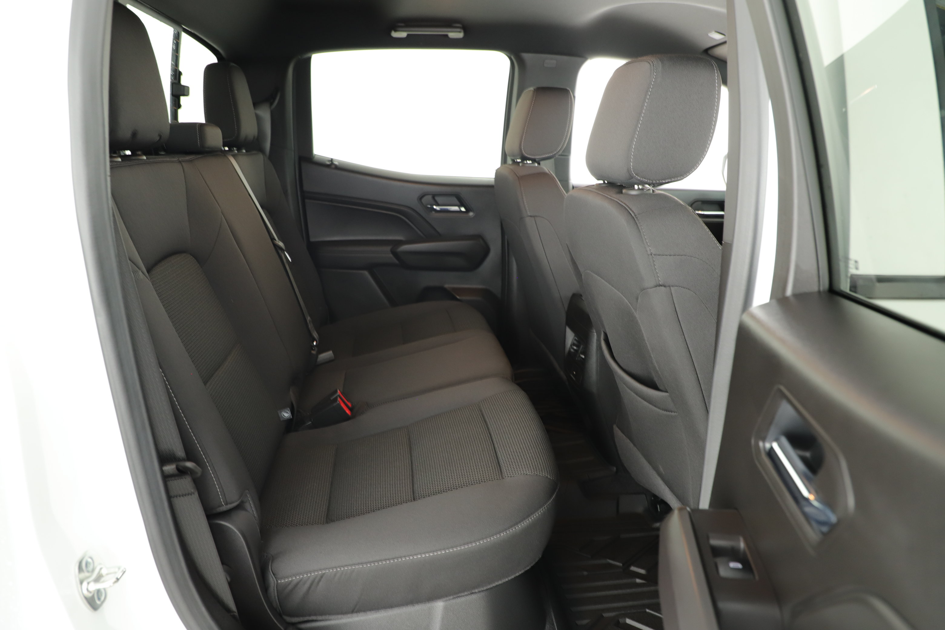 Used 2026 Chevrolet Colorado LT RWD image 20