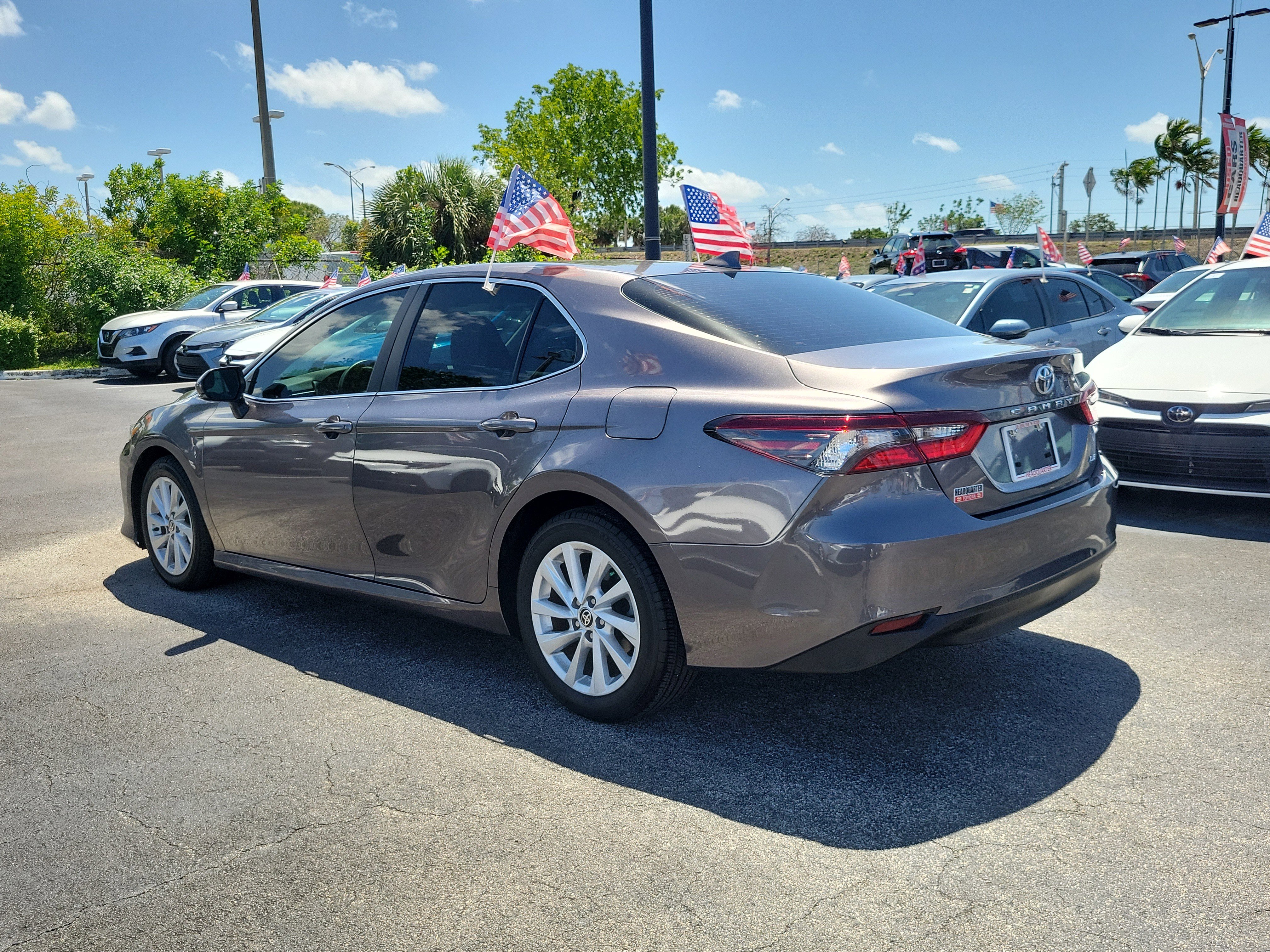 Used 2024 Toyota Camry LE w/ Convenience Package FWD image 8
