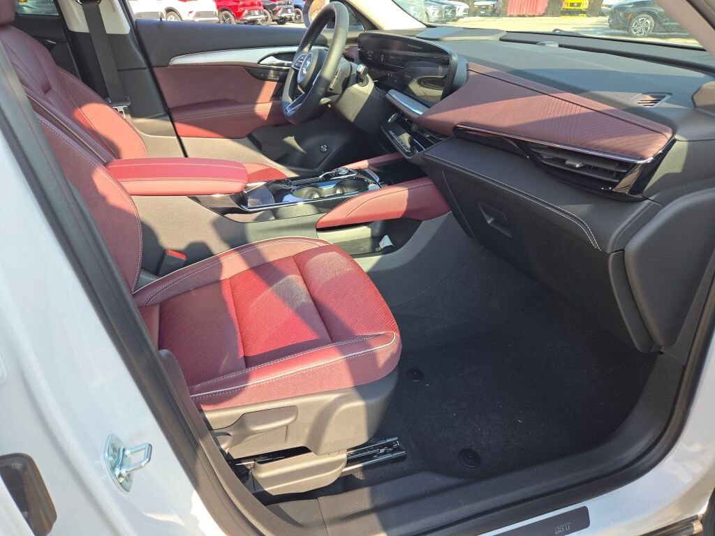 New 2026 Buick Envision Sport Touring image 7