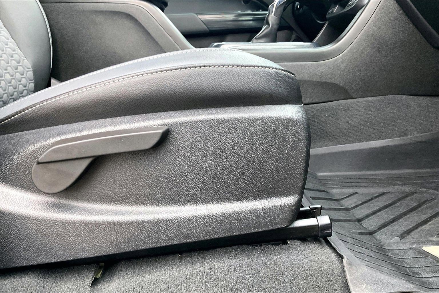 Used 2022 Chevrolet Colorado Z71 image 21