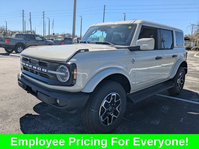 New 2026 Ford Bronco Outer Banks AWD/4WD image 9