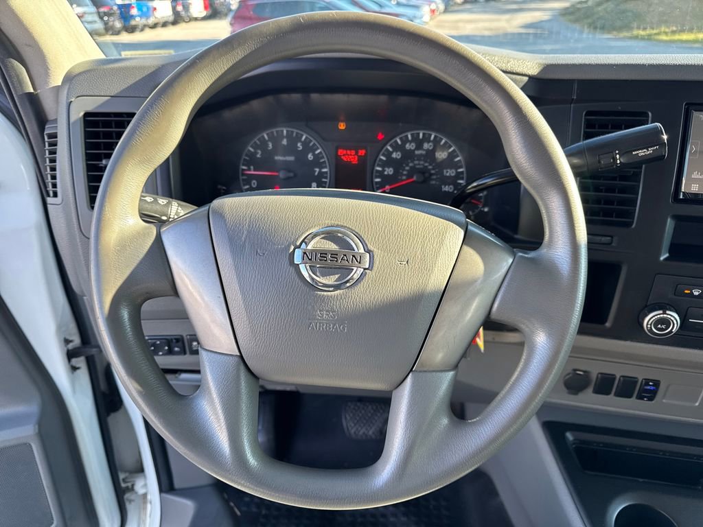Used 2016 Nissan NV 3500 S RWD image 15