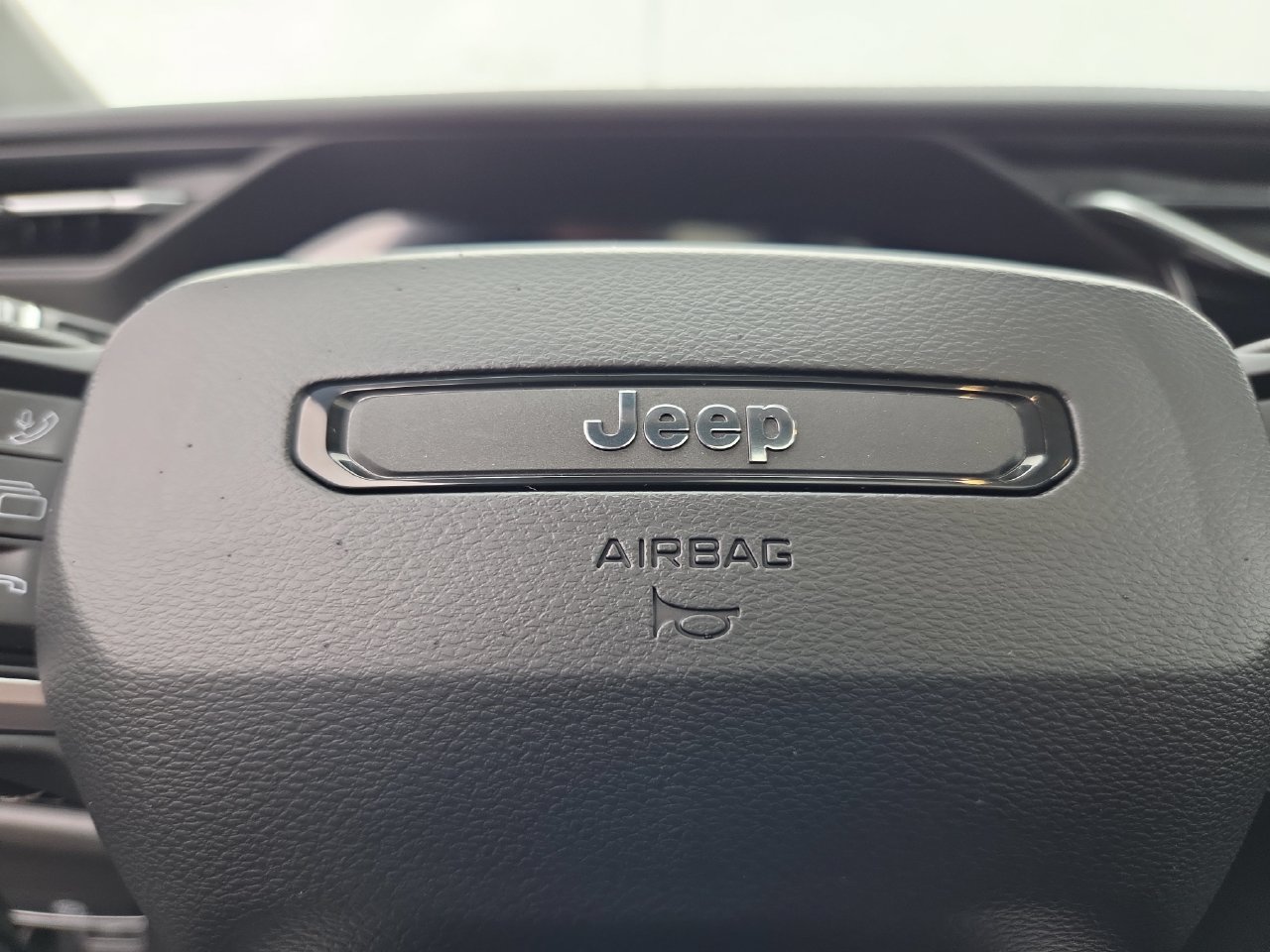 New 2026 Jeep Cherokee Limited AWD/4WD image 7