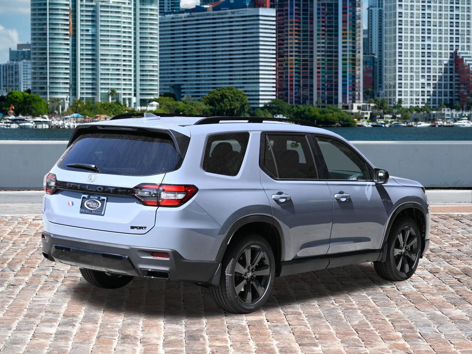 New 2026 Honda Pilot Sport image 5