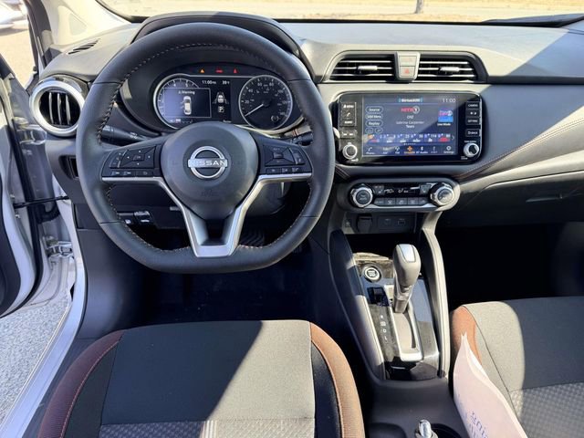 New 2025 Nissan Versa SR w/ Trunk Package image 17
