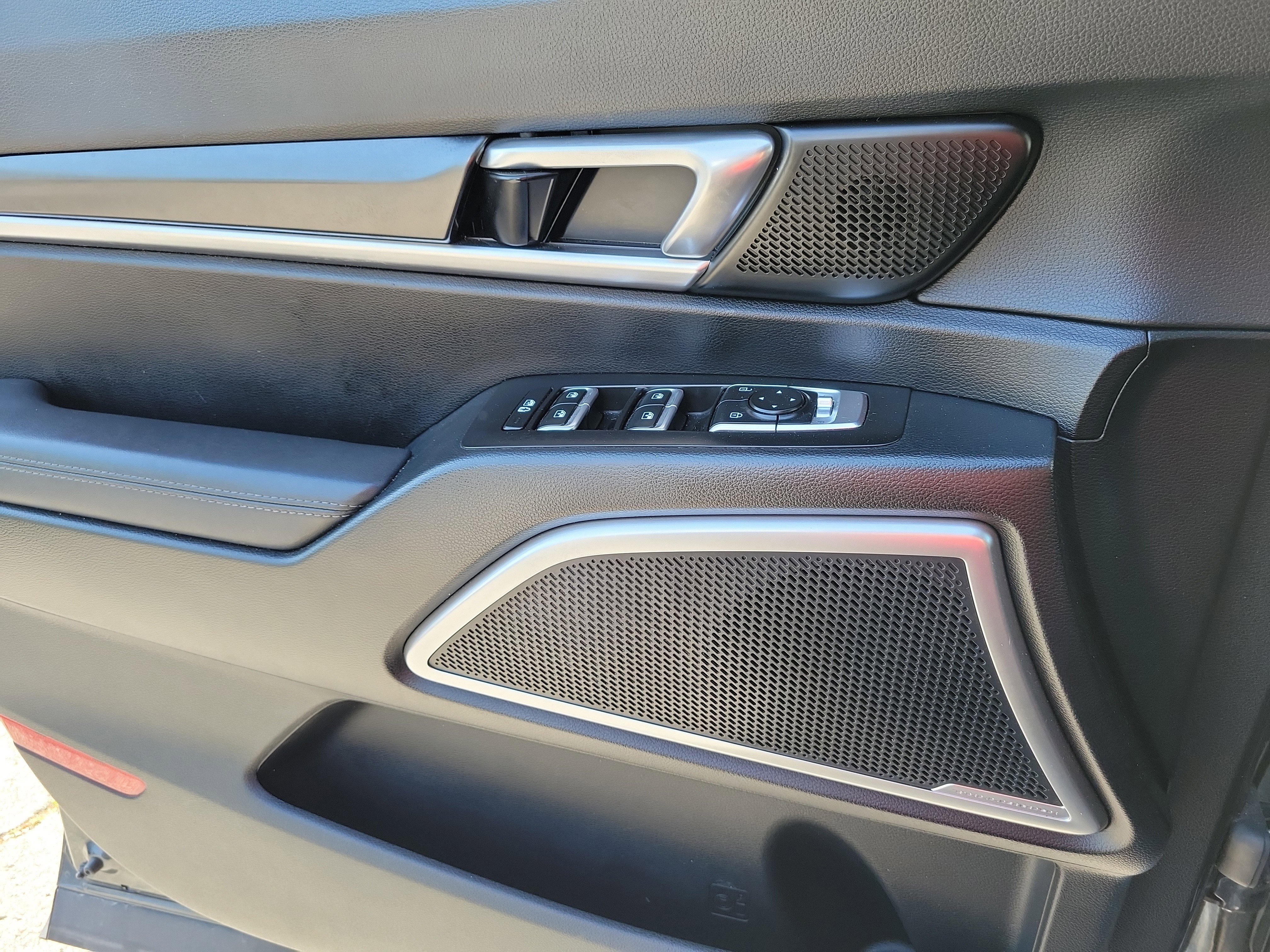 Used 2023 Kia Telluride S image 20