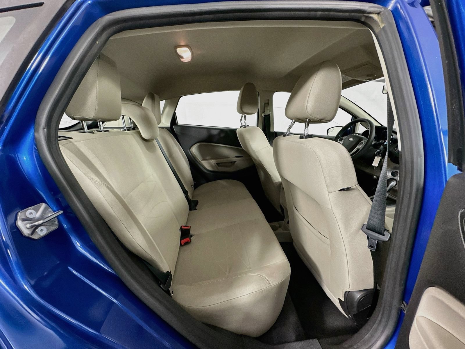 Used 2018 Ford Fiesta SE FWD image 24
