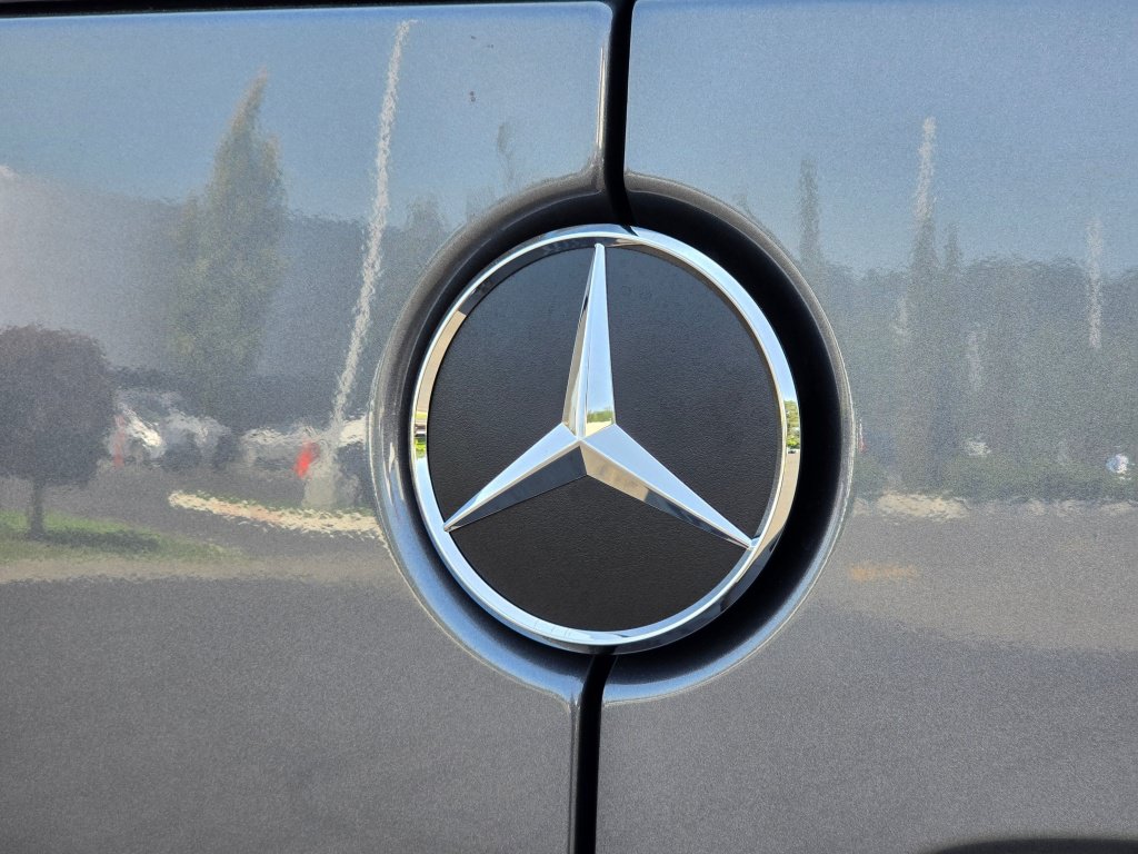 New 2026 Mercedes-Benz Sprinter 2500 image 12