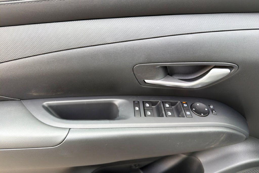 New 2026 Hyundai Tucson SE AWD/4WD image 8