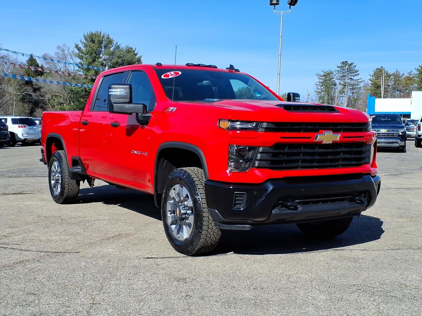 Certified 2025 Chevrolet Silverado 2500 Custom w/ Custom Value Package AWD/4WD image 1