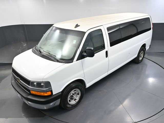 Used 2017 Chevrolet Express 3500 LT w/ LT Preferred Equipment Group image 48