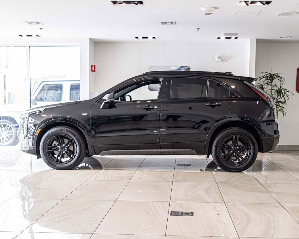 Used 2025 Cadillac XT4 Sport image 7