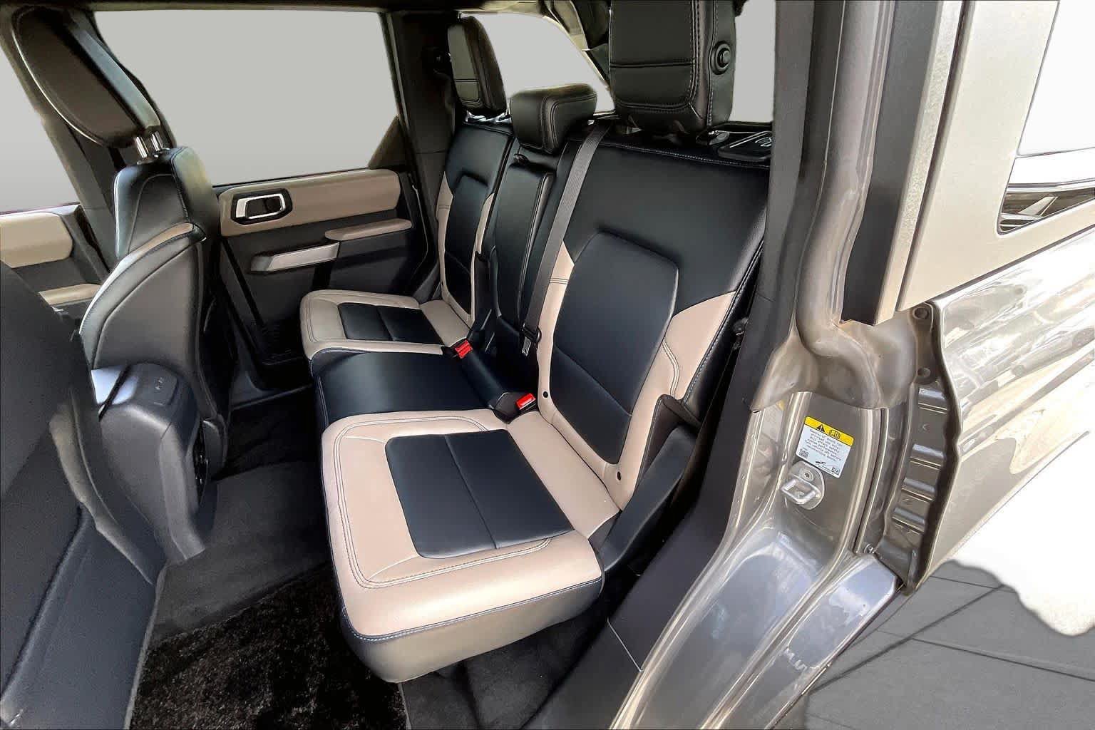 Used 2022 Ford Bronco Wildtrak AWD/4WD image 18