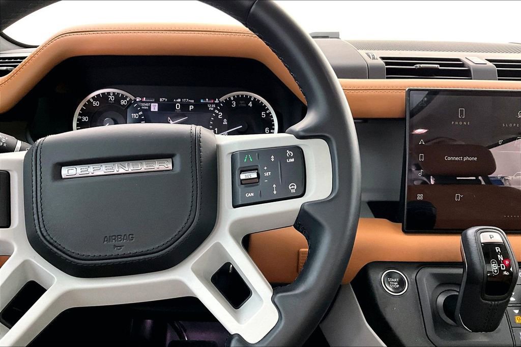 Used 2023 Land Rover Defender 130 First Edition image 26