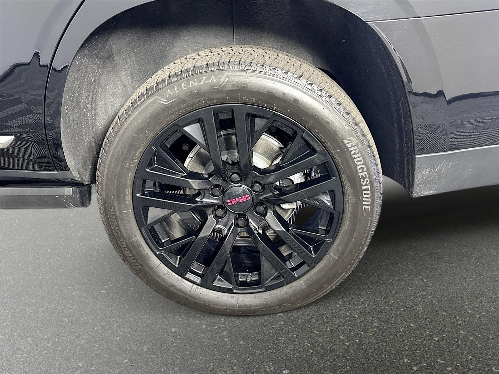 Certified 2026 GMC Yukon Denali w/ Sun & Power Step Package AWD/4WD image 33
