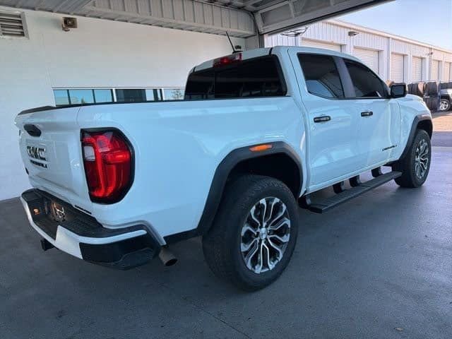 Used 2023 GMC Canyon Denali AWD/4WD image 11