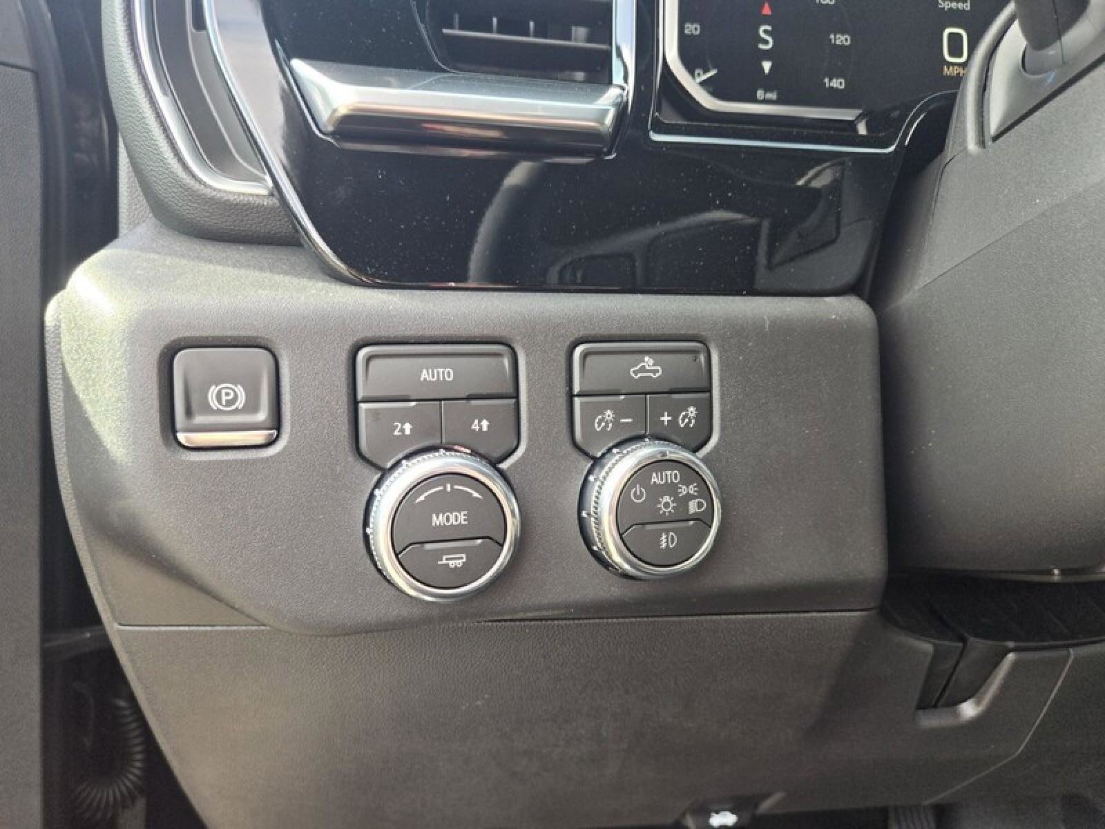New 2026 GMC Sierra 1500 Elevation AWD/4WD image 12