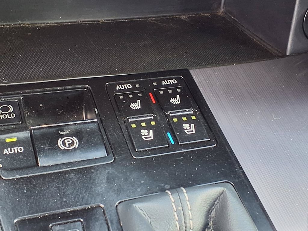 Used 2018 Lexus RX 350 F Sport w/ Cold Area Package AWD/4WD image 32