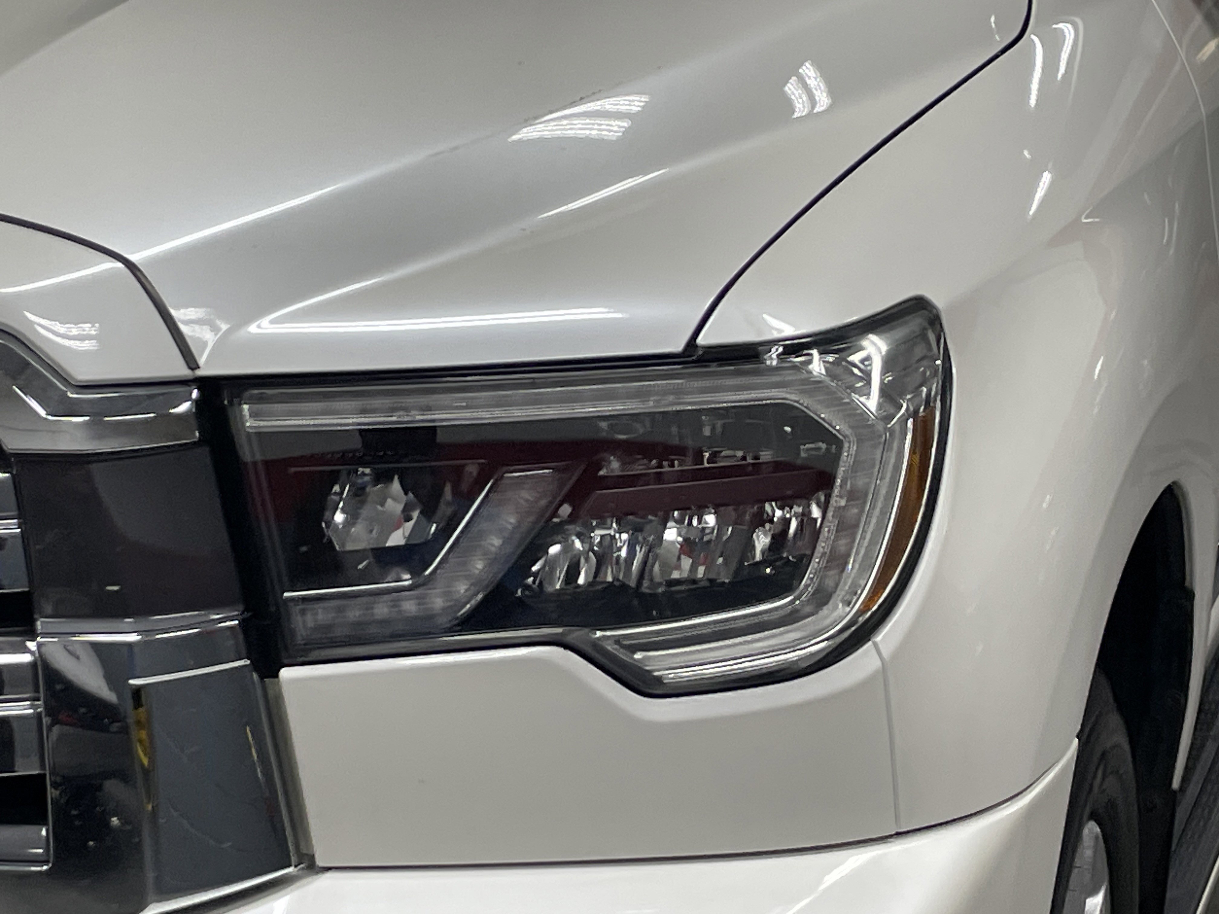 Certified 2019 Toyota Sequoia Platinum image 6