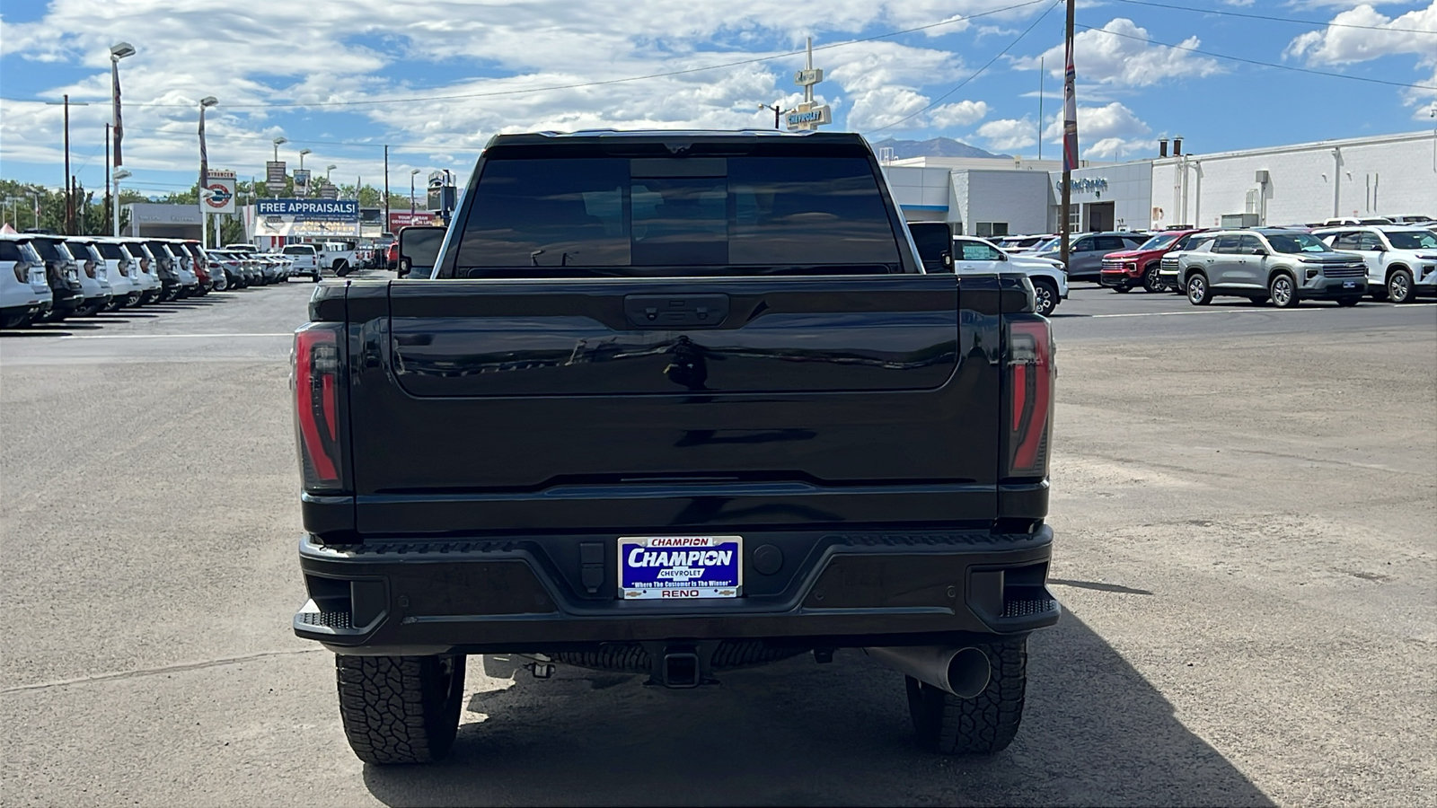 Certified 2024 GMC Sierra 2500 AT4 w/ AT4 Premium Plus Package AWD/4WD image 6