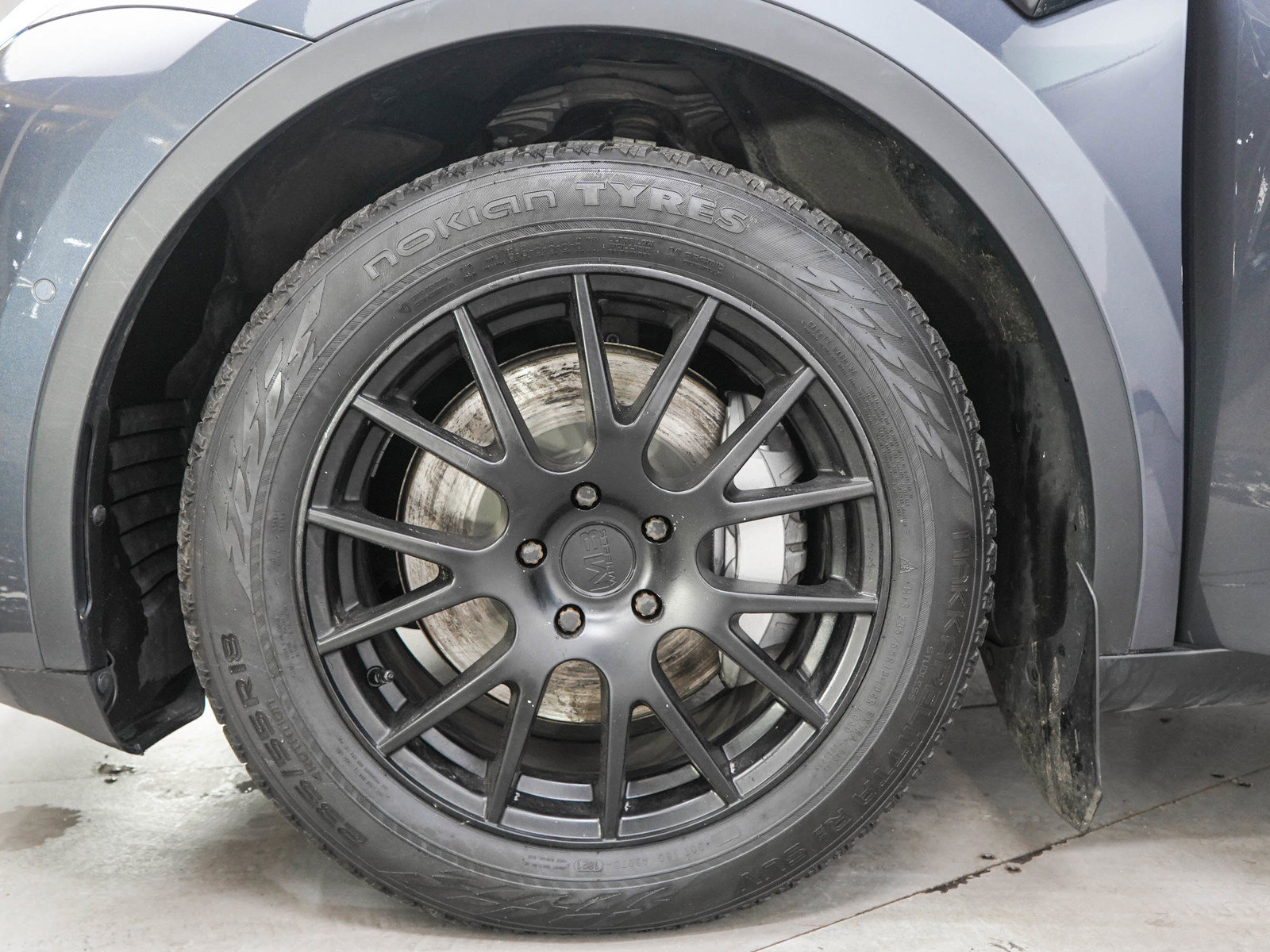 Used 2020 Tesla Model Y Long Range AWD/4WD image 28