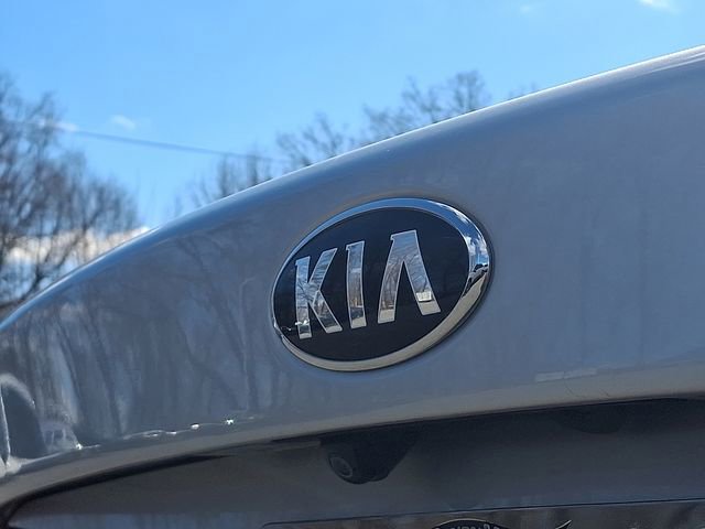 Used 2018 Kia Optima EX image 30