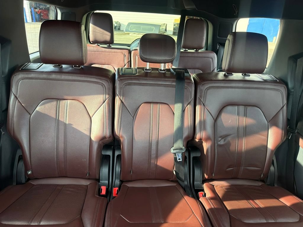 Used 2022 Ford Expedition Limited AWD/4WD image 49