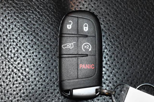 Certified 2020 Jeep Grand Cherokee Summit image 27