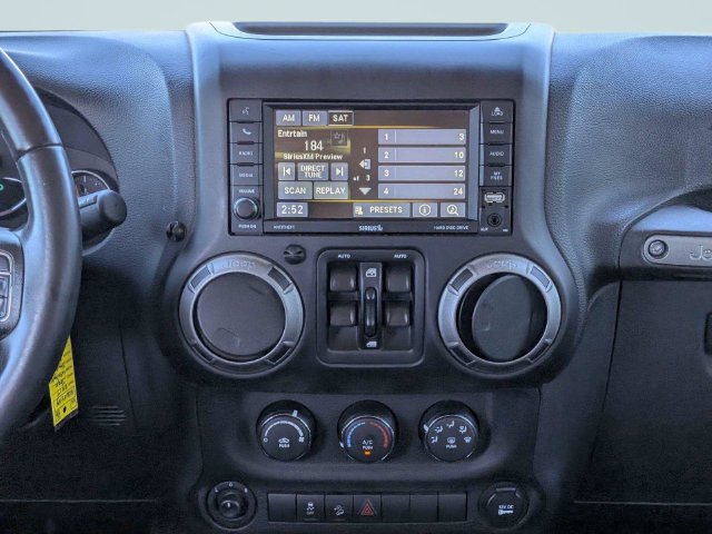 Used 2017 Jeep Wrangler Unlimited Sport w/ Quick Order Package 24S AWD/4WD image 17