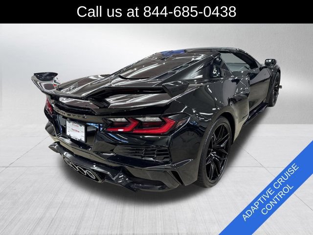 Used 2024 Chevrolet Corvette Z06 RWD image 5