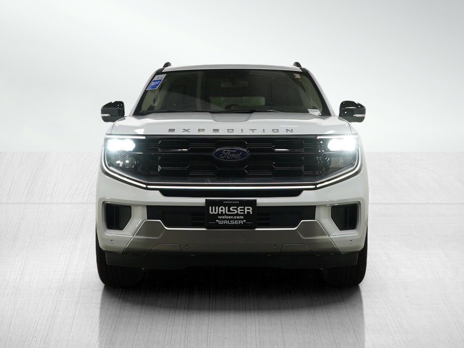 Used 2025 Ford Expedition Max Platinum AWD/4WD image 9