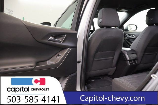 Used 2025 Chevrolet Equinox LT image 25