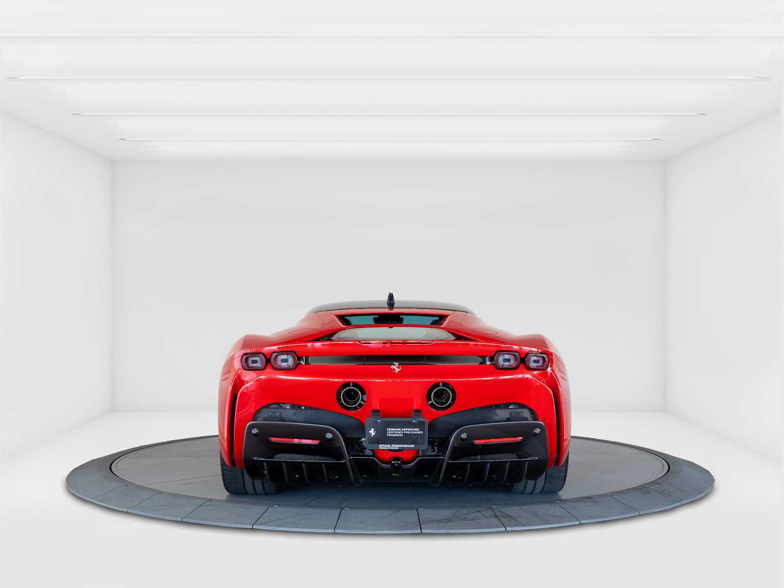 Certified 2022 Ferrari SF90 Stradale AWD/4WD image 4
