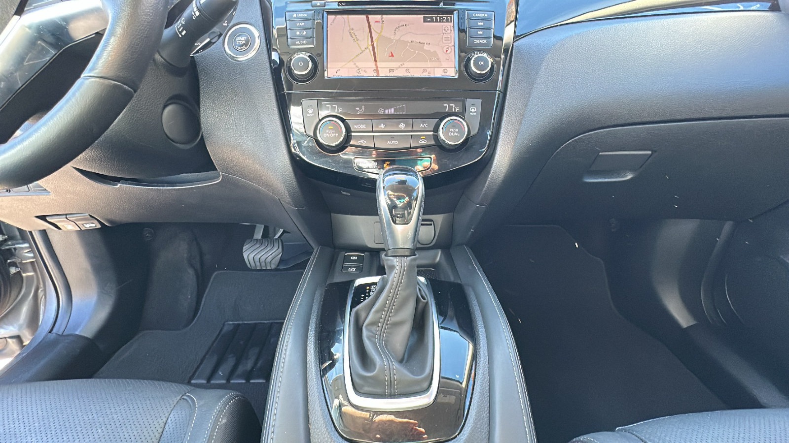 Used 2019 Nissan Rogue Sport SL AWD/4WD image 21