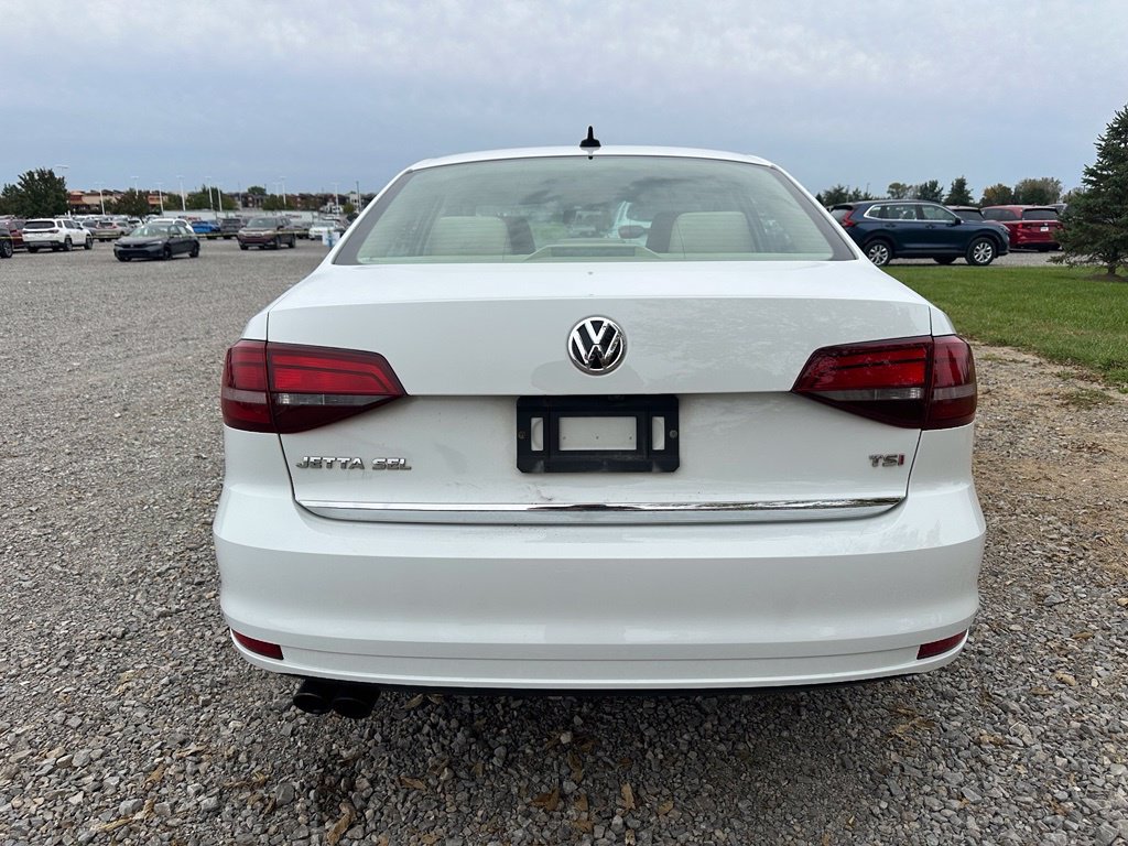 Used 2017 Volkswagen Jetta SEL FWD image 10