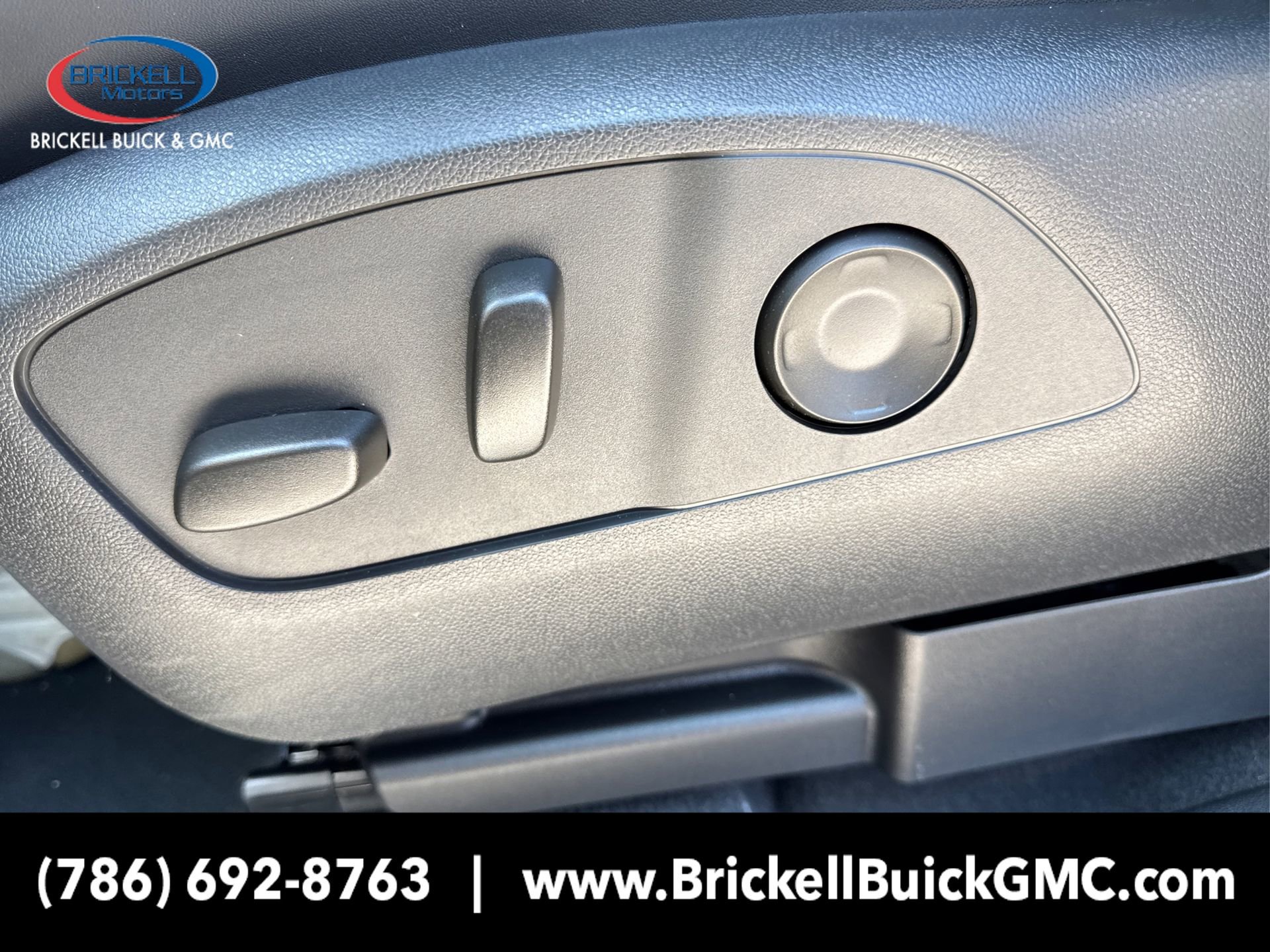 New 2025 GMC Sierra EV Denali image 22