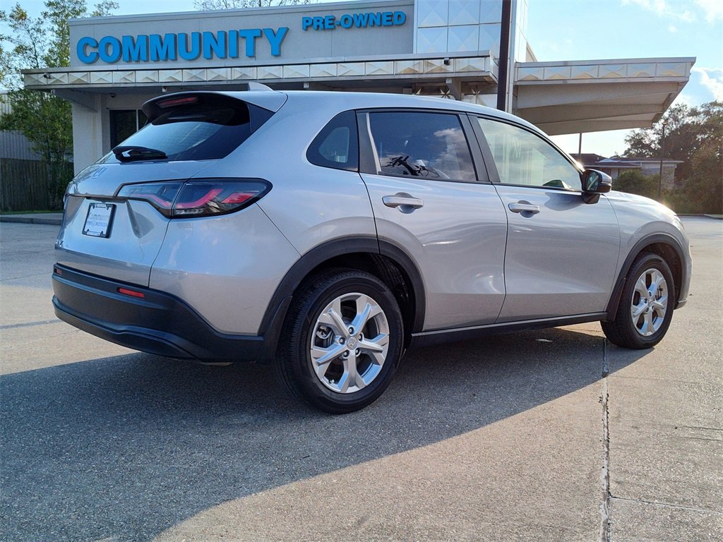 Certified 2024 Honda HR-V LX image 9